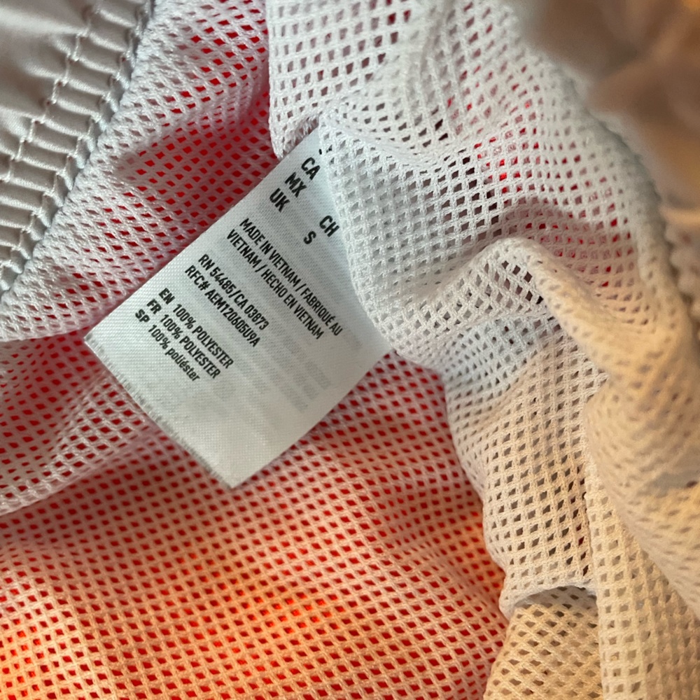AE Swim Trunks - Picture 6 of 9